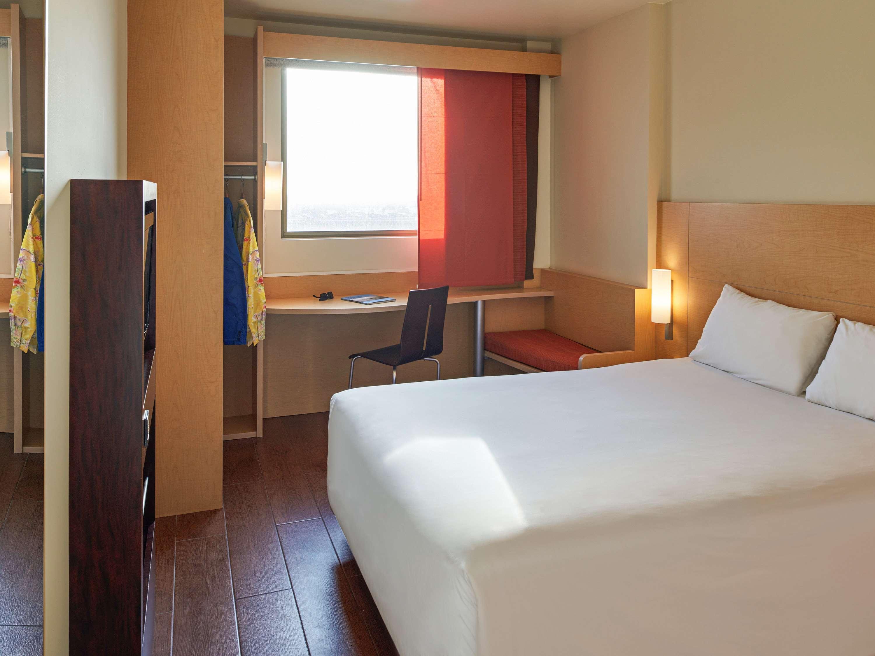 Ibis Cancun Centro Exterior foto