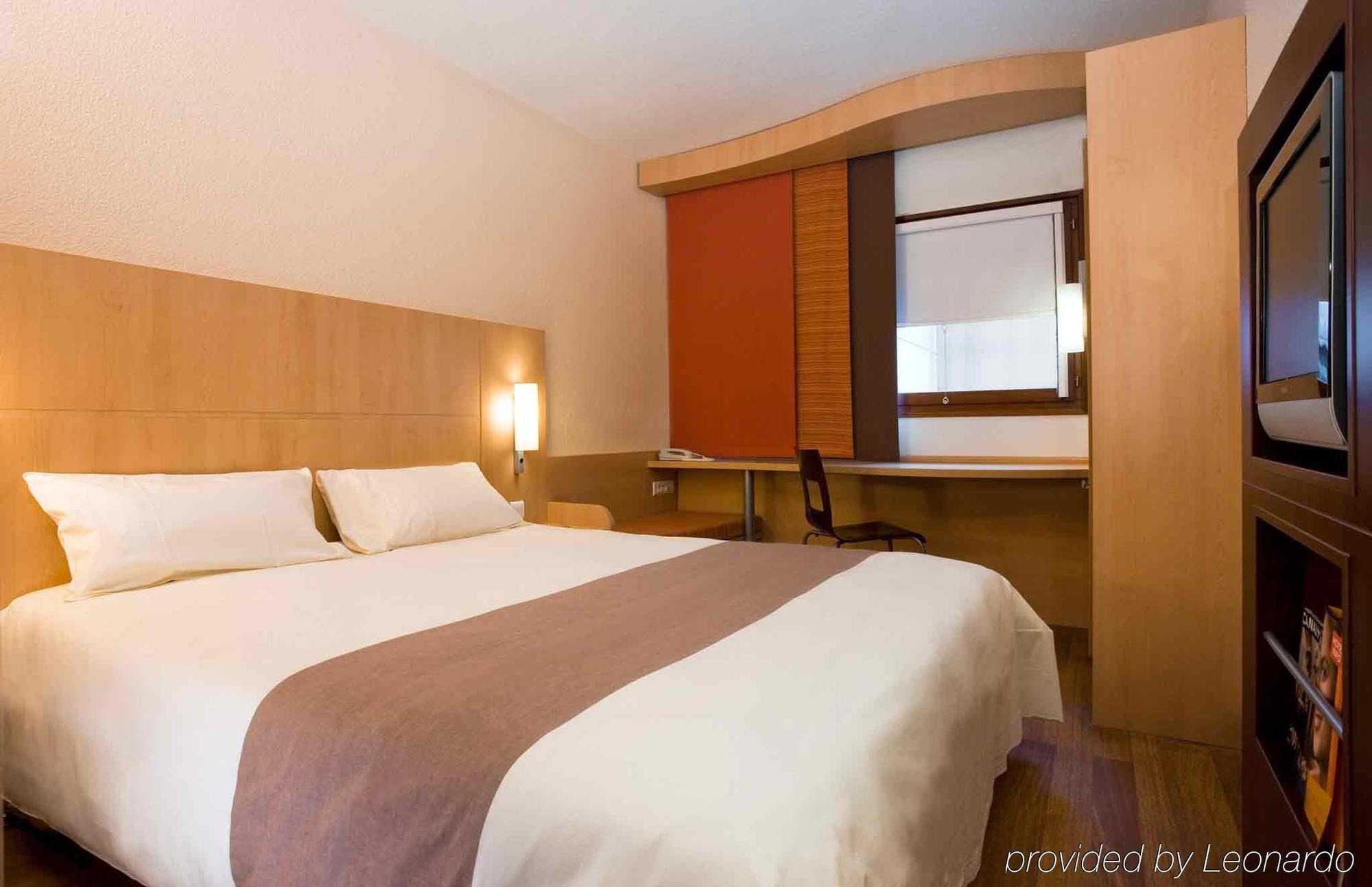 Ibis Cancun Centro Quarto foto